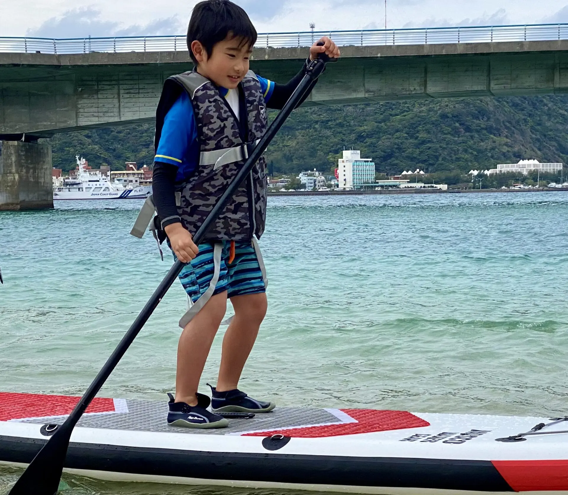 初めてのSUP体験：乗り方と注意すべき点 | あすびや